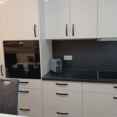 Modernes Augustin Balkon, Kostenlosem Parkplatz Und Blick Ins Gruene * ريمباخ